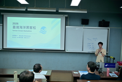 系友回娘家暨紀念餐會活動照 (64)圖片